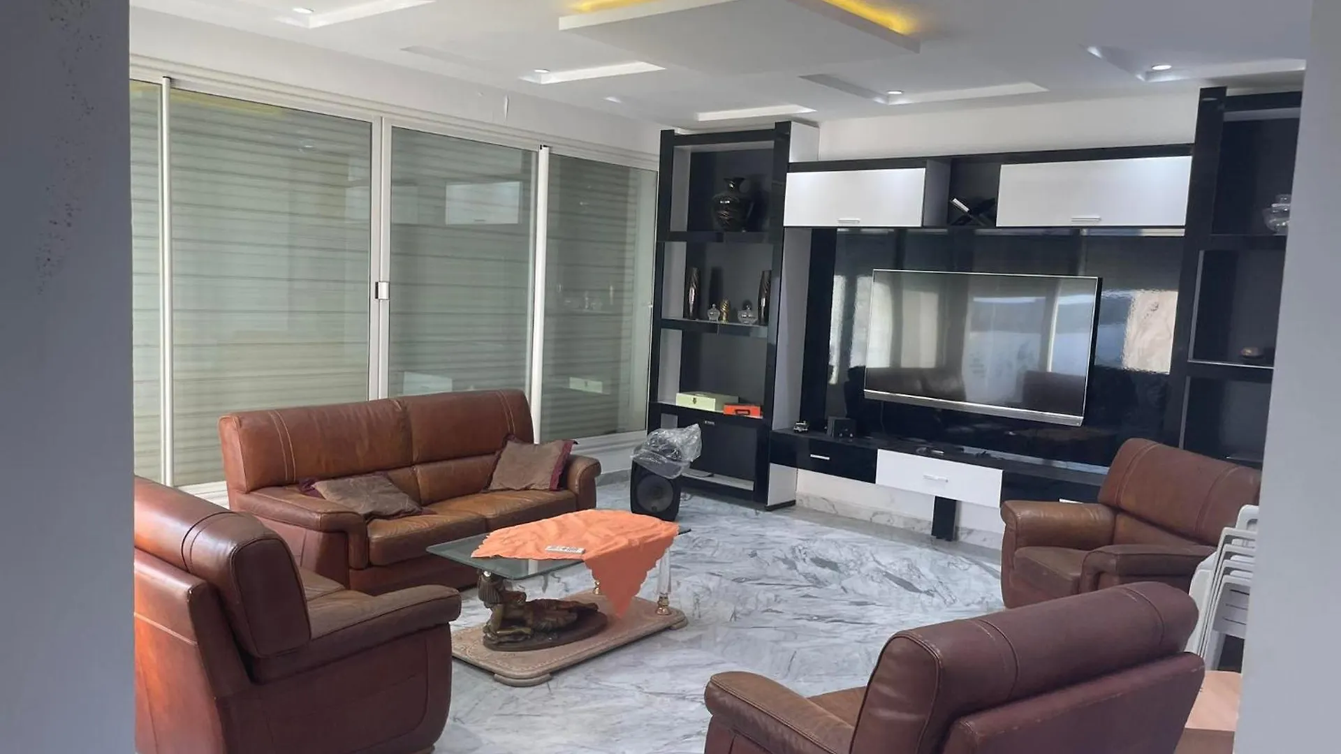 Villa Luxueuse Avec Piscine Tunis Tunisia