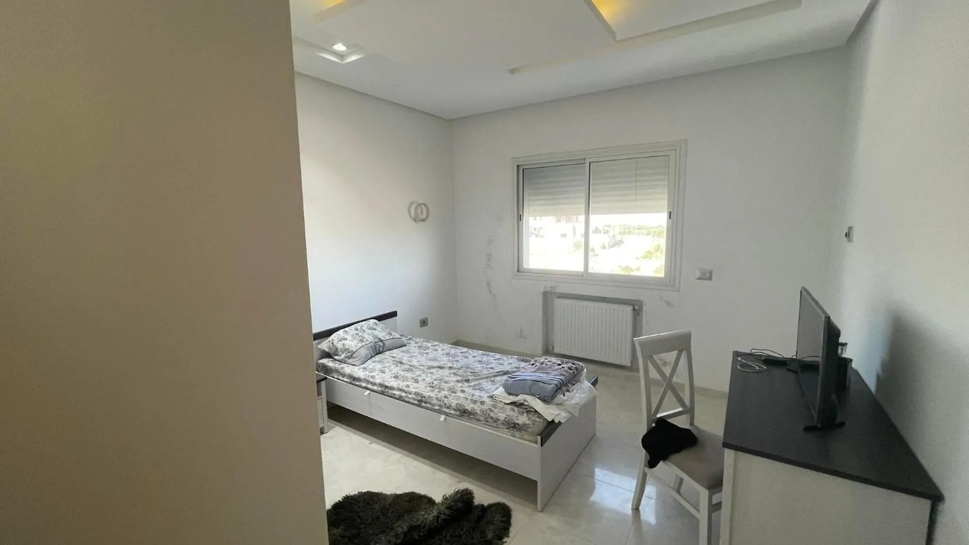 Villa Luxueuse Avec Piscine Tunis 0*,